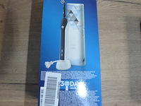 Elektrische tandenborstels braun oral b pro 1 750 design edition en braun oral b pro 3 3000 (b435) - afbeelding 4 van  6