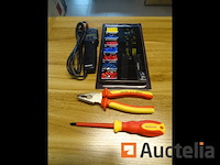 Elektrische tester, elektricienset met tang, tang en elektriciensschroevendraaier - afbeelding 1 van  4