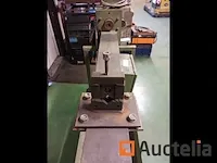 Elektrische tors en twist machine smeedwerk - afbeelding 4 van  12