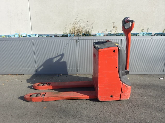 Elektrische transpallet linde - afbeelding 1 van  8