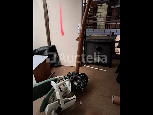 Elektrische traplift - afbeelding 2 van  2