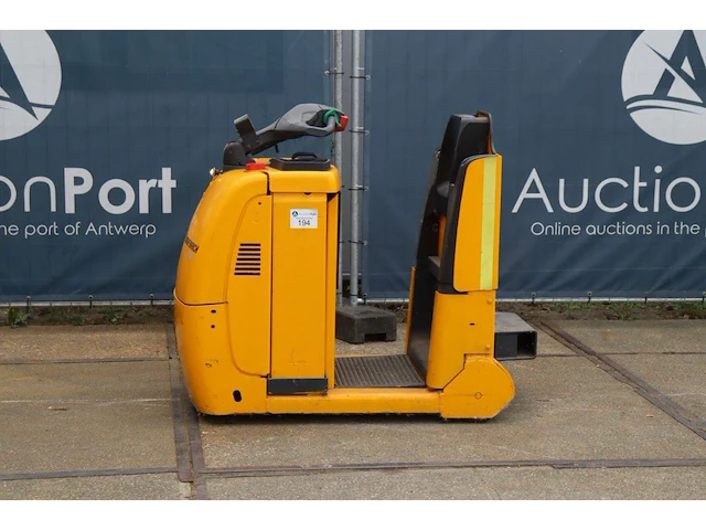 Elektrische trekker jungheinrich ezs 350 elektrisch 2011 - afbeelding 1 van  1