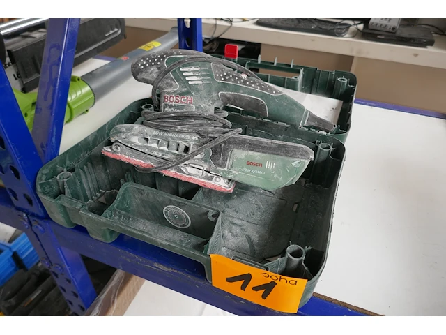 Elektrische vlakschuurmachine bosch - afbeelding 2 van  4