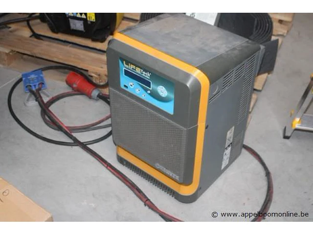 Elektrische vorkheftruck crown 6000 series, 55f-sss-a060, s nummer 9a232430, 4939 werkuren met lader - afbeelding 8 van  8