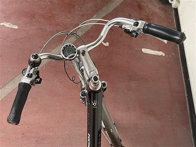 Elektrische vrouwenfiets - afbeelding 5 van  5