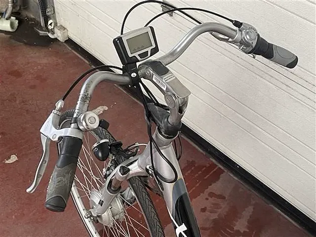 Elektrische vrouwenfiets - afbeelding 5 van  6