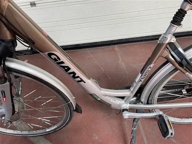 Elektrische vrouwenfiets - afbeelding 4 van  6