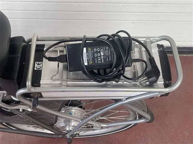 Elektrische vrouwenfiets - afbeelding 5 van  6