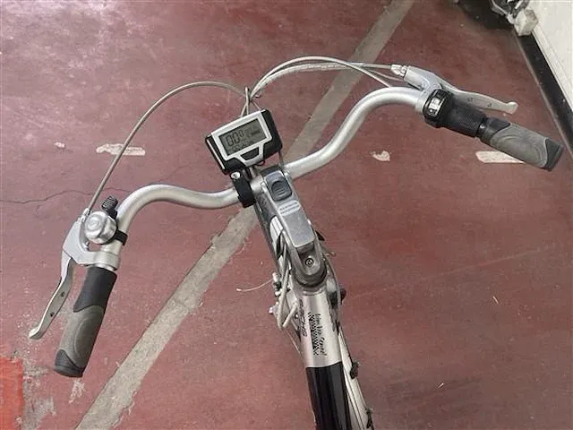 Elektrische vrouwenfiets - afbeelding 4 van  8