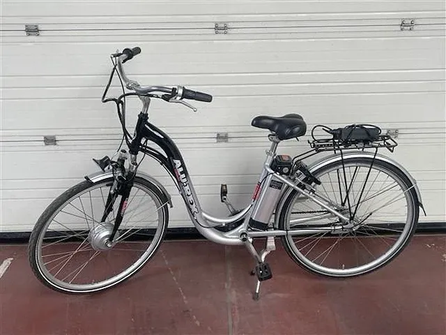 Elektrische vrouwenfiets - afbeelding 1 van  7