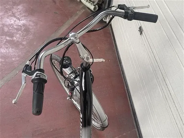 Elektrische vrouwenfiets - afbeelding 4 van  7