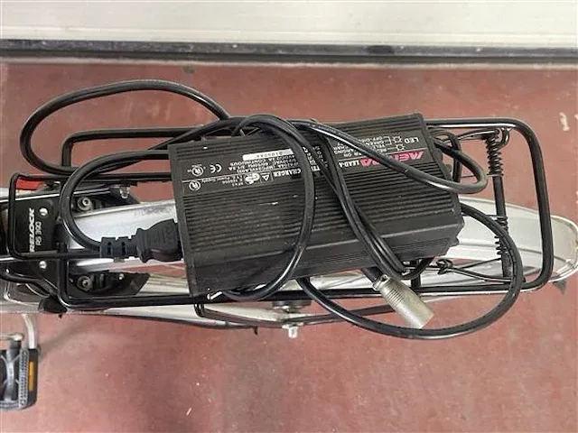 Elektrische vrouwenfiets - afbeelding 6 van  7