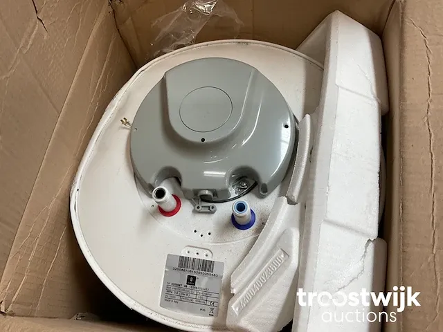 Elektrische waterverwarmer - afbeelding 3 van  7