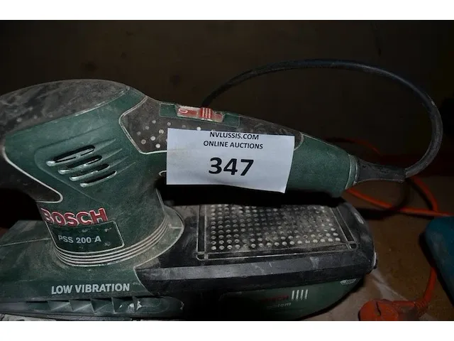 Elektrische wipzaag black&decker dn521, elektrische vlakschuurder bosch pss 200 a , elektrisch boormachine hitachi d10ya - afbeelding 6 van  11