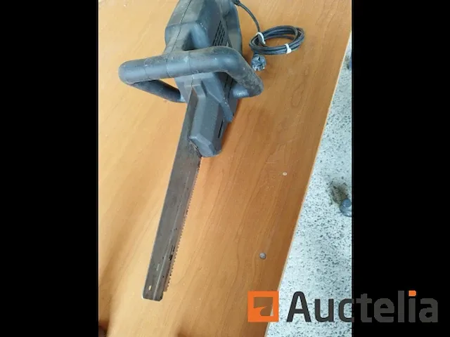 Elektrische zaag black &; decker bd380 - afbeelding 2 van  4