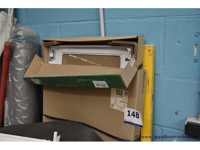 Elektrisciteitskast (gedemonteerd) schneider, prismaset - afbeelding 1 van  2