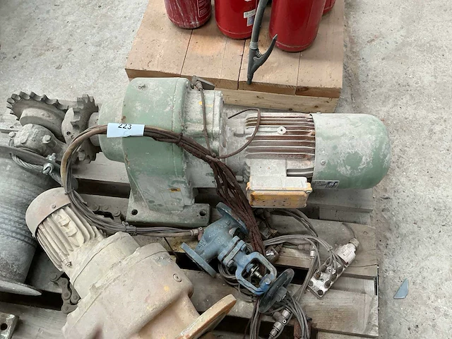 Elektromotor (2x) - afbeelding 3 van  4