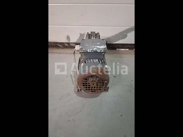 Elektromotor lenze - afbeelding 2 van  5