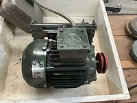 Elektromotor - afbeelding 1 van  8