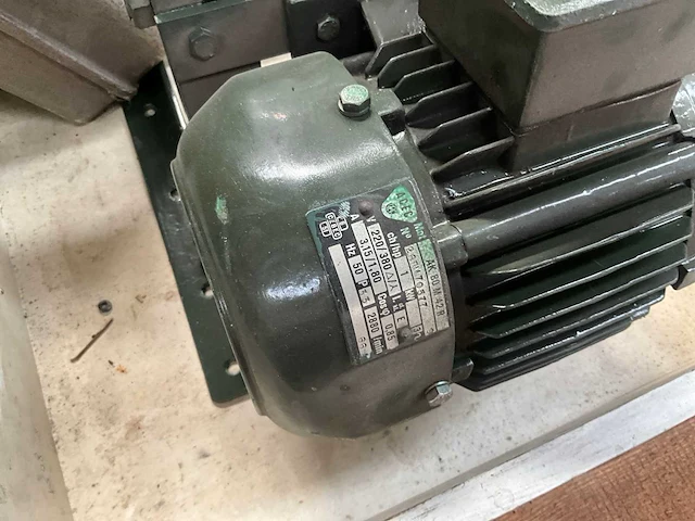 Elektromotor - afbeelding 8 van  8