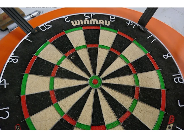 Elektronisch dartsbord winmau - afbeelding 2 van  3
