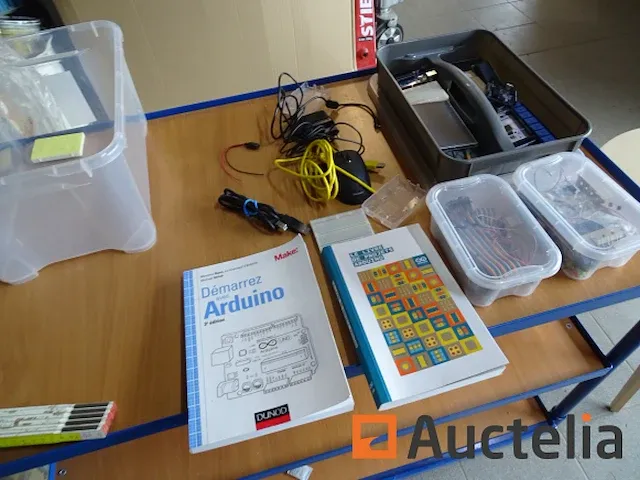 Elektronisch elementen arduino, raspberry (detail: zie foto's) - afbeelding 17 van  22
