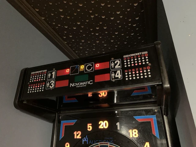 Elektronische dartkast - afbeelding 4 van  6