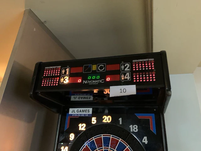 Elektronische dartkast - afbeelding 3 van  7