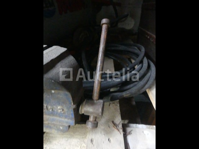 Elem compressor - afbeelding 1 van  10