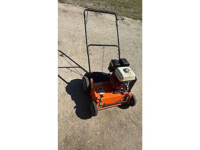 Eliet - scarifier - afbeelding 1 van  2