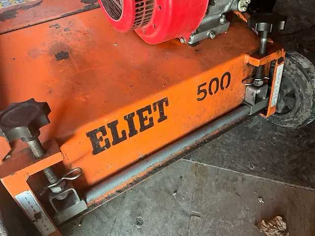 Eliet 500 verticuteermachine - afbeelding 2 van  6