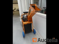 Eliet maestro tuinhakselaar op benzine - afbeelding 3 van  5