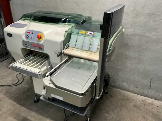 Elixa xp b249 xs semi automatisch weeg-inpak -etiketeer machine - afbeelding 5 van  11