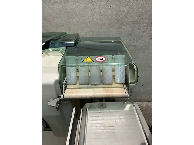 Elixa xp b249 xs semi automatisch weeg-inpak -etiketeer machine - afbeelding 6 van  11