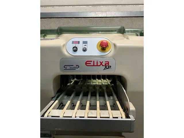 Elixa xp b249 xs semi automatisch weeg-inpak -etiketeer machine - afbeelding 7 van  11