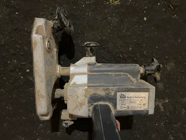 Elu freesmachine - afbeelding 1 van  8