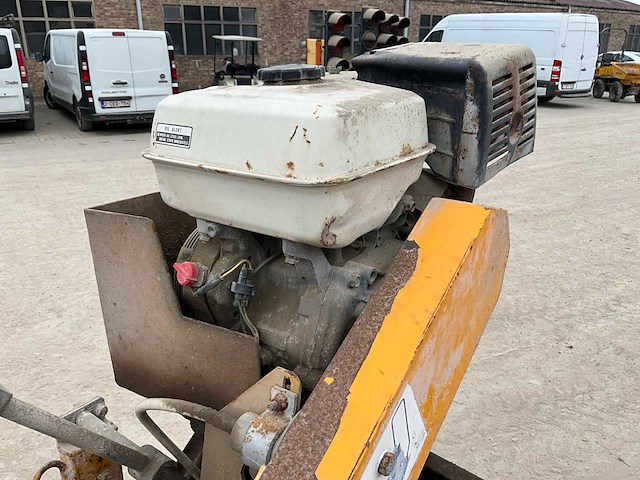 Elwebo tafelslijpmachine - afbeelding 14 van  16