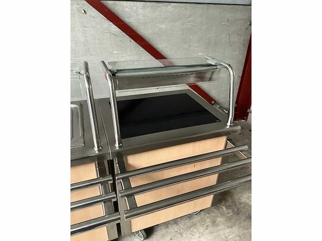 Emainox - warm en koud uitgifte buffet - afbeelding 4 van  26