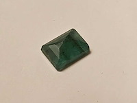 Emerald rechthoekig gevormd-natuurlijk groen gewonnen -4,2 cts - afbeelding 4 van  5