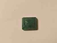 Emerald rechthoekig gevormd-natuurlijk groen gewonnen -4,5 cts - afbeelding 6 van  6