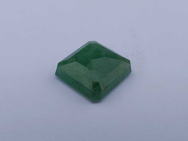 Emerald square shaped-natural green mijnen -4,6 cts - afbeelding 5 van  5
