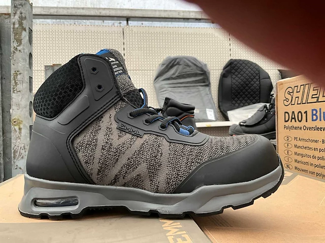 Emma. werkschoenen. (2x) - afbeelding 3 van  3