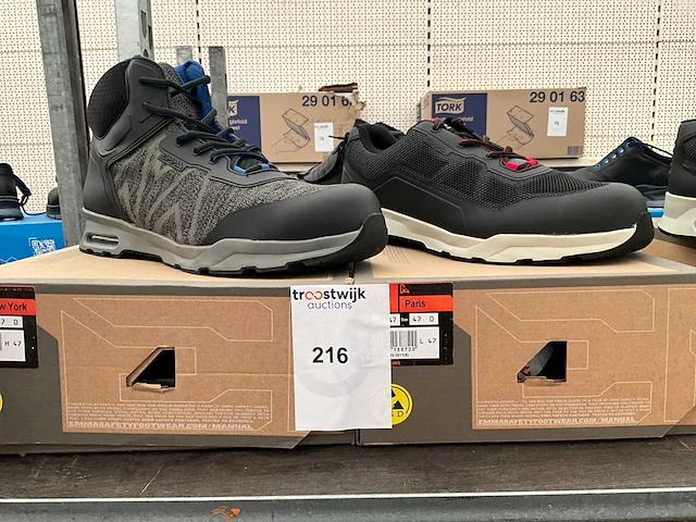 Emma. werkschoenen. (2x) - afbeelding 1 van  3