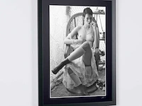 Emmanuelle (1974) - sylvia kristel - erotisch icoon - 70x50 cm - limited edition nr van 30 - afbeelding 3 van  7