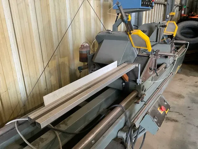 Emmegi nova 450/trd-450-e aluminium dubbel kop afkortcirkelzaagmachine - afbeelding 2 van  16