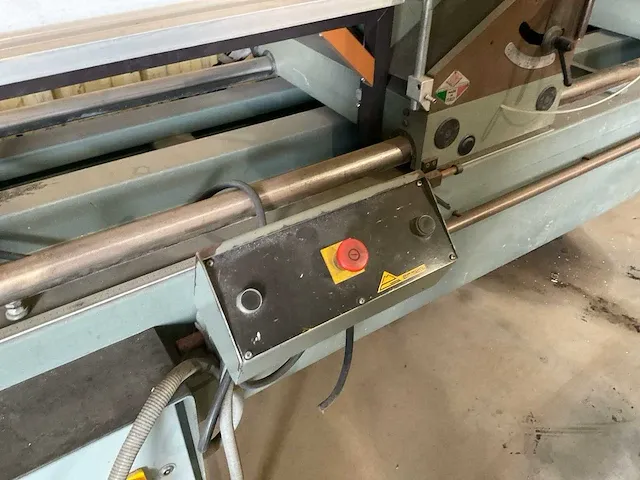 Emmegi nova 450/trd-450-e aluminium dubbel kop afkortcirkelzaagmachine - afbeelding 3 van  16