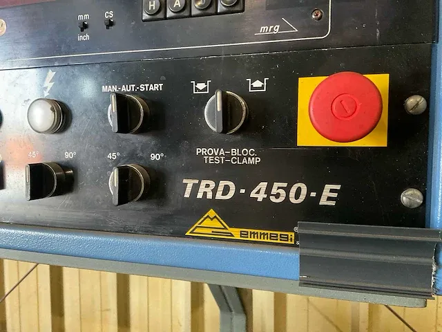 Emmegi nova 450/trd-450-e aluminium dubbel kop afkortcirkelzaagmachine - afbeelding 15 van  16