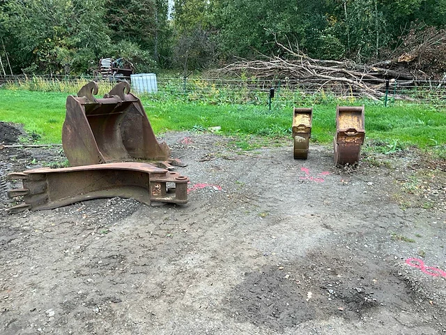 Emmer set (4x) - afbeelding 1 van  13