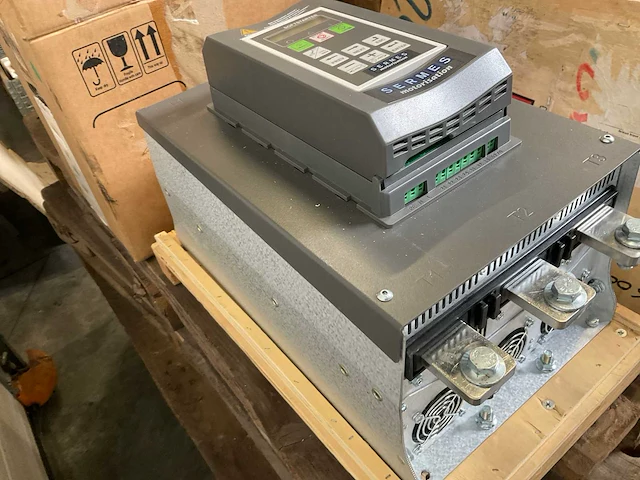 Emotron tsa52-450 23nnn-aa- softstarter - afbeelding 2 van  9