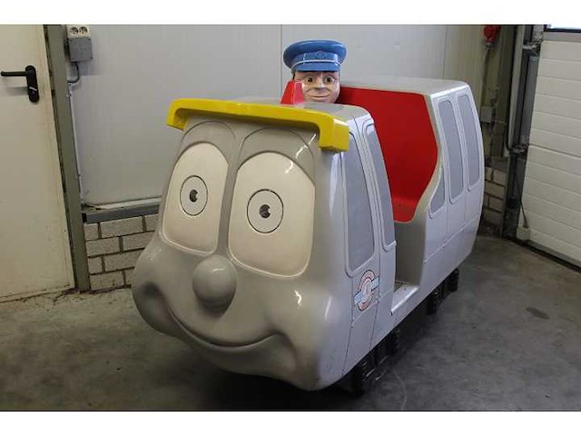 Emt - metro - kiddy ride - afbeelding 2 van  6